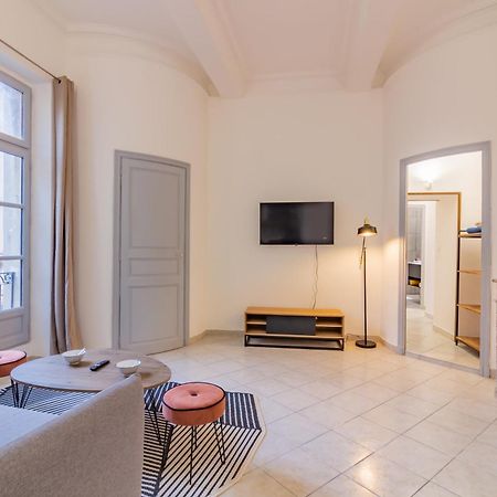Spacieux Appartement En Plein Coeur De Безьє Екстер'єр фото