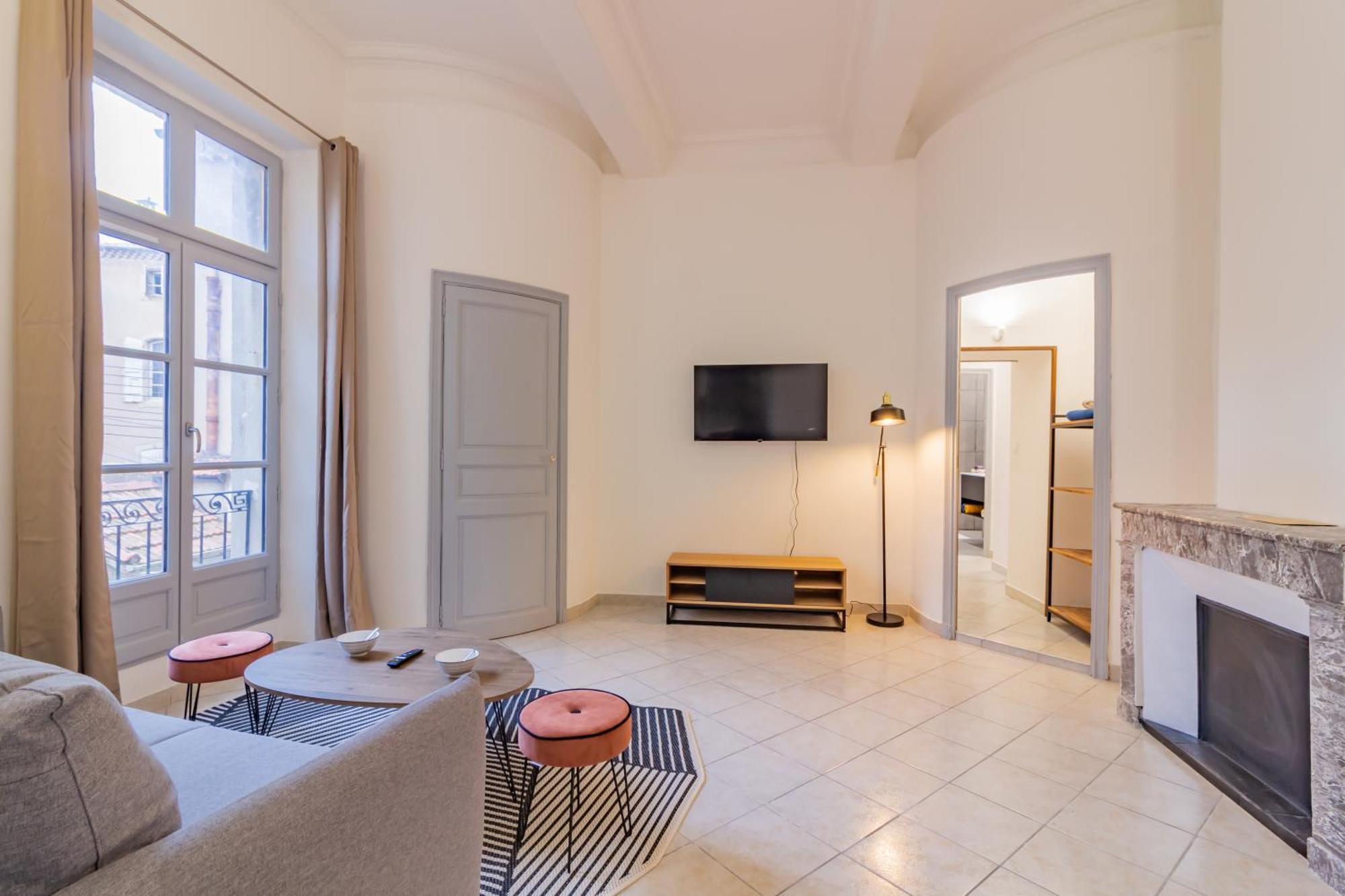 Spacieux Appartement En Plein Coeur De Безьє Екстер'єр фото