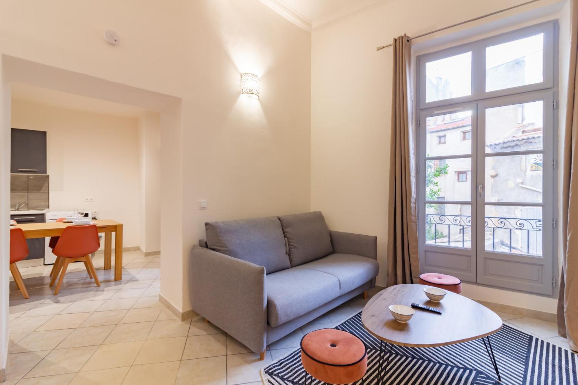 Spacieux Appartement En Plein Coeur De Безьє Екстер'єр фото